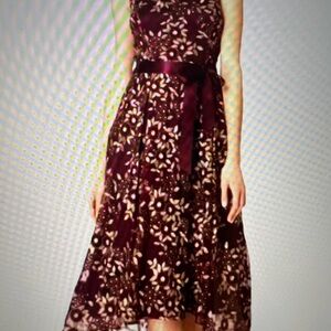 Elegant Floral Burgundy Dress